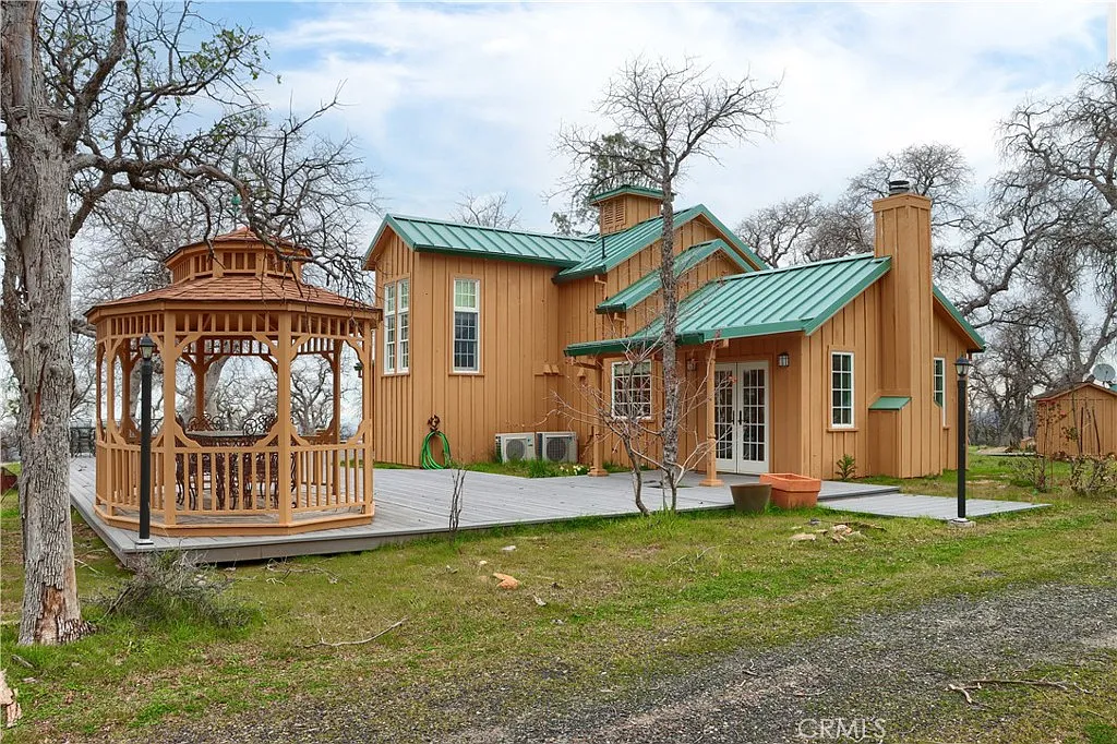 5873 Schilling Rd photo 1