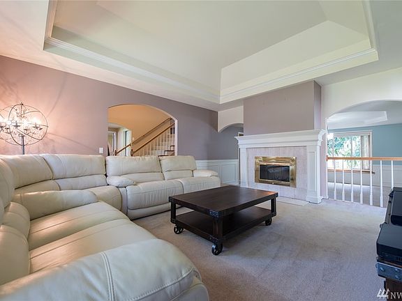 4th image of 2025 222nd Ave NE