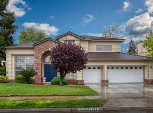 2277 Goshen Ave, Clovis, CA 93611