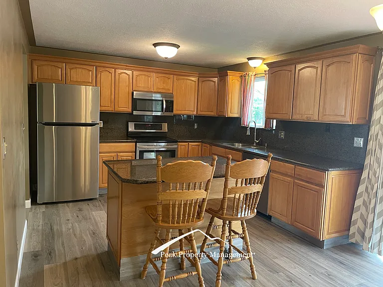 8701 W Brynwood Dr — Photo 3
