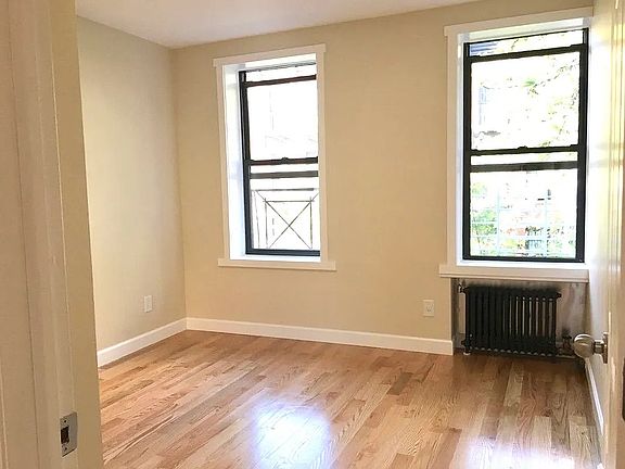 3rd image of 322 E 104th St APT 3E