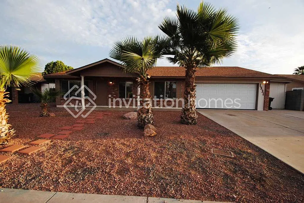 1531 E Hilton Ave Mesa, AZ 85204 — Photo 1