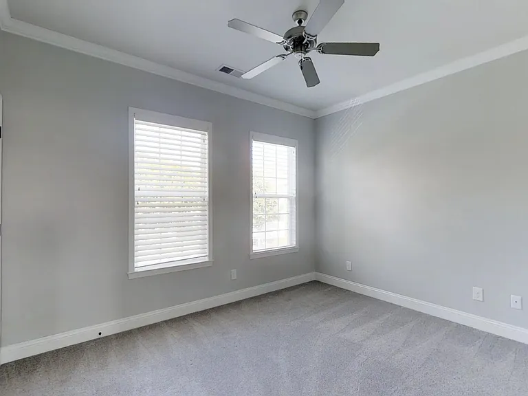 314 S Pine St #502 — Photo 10