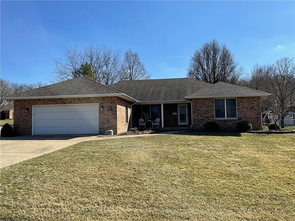 28 Woodland Hills Dr, Bismarck, IL 61814 Zillow