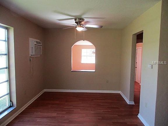 4th image of 21267 Austin Ave