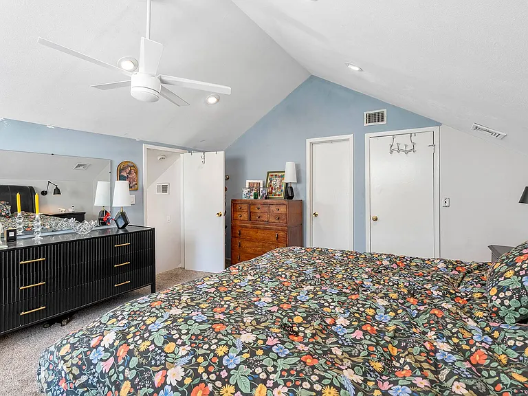 Meadowgrass Ln — Photo 13