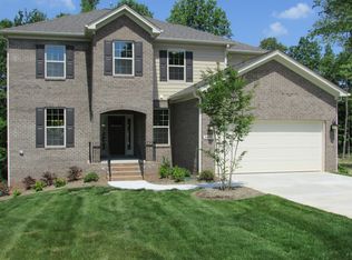 8899 Bakersfield Dr, Kernersville, NC 27284