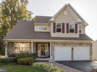720 Carriage Cir, Upper Chichester, PA 19014