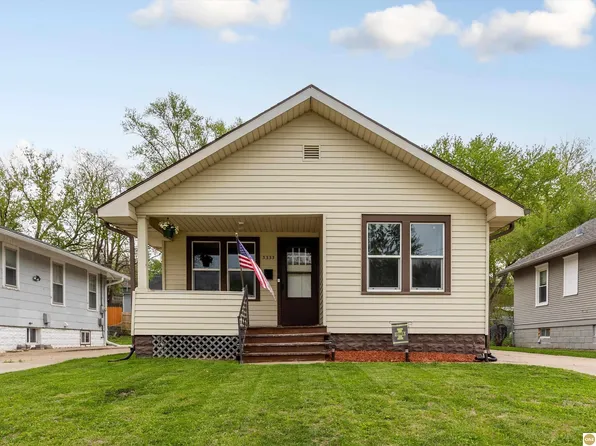 3333 N 55th St, Omaha, NE 68104