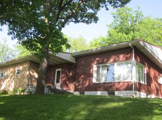 103 S 6th St, Snow Shoe, PA 16874