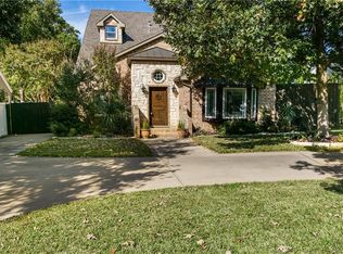 3404 W Biddison St, Fort Worth, TX 76109