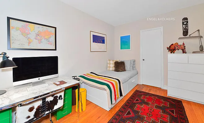 Sold by Engel & Völkers New York City | media 10