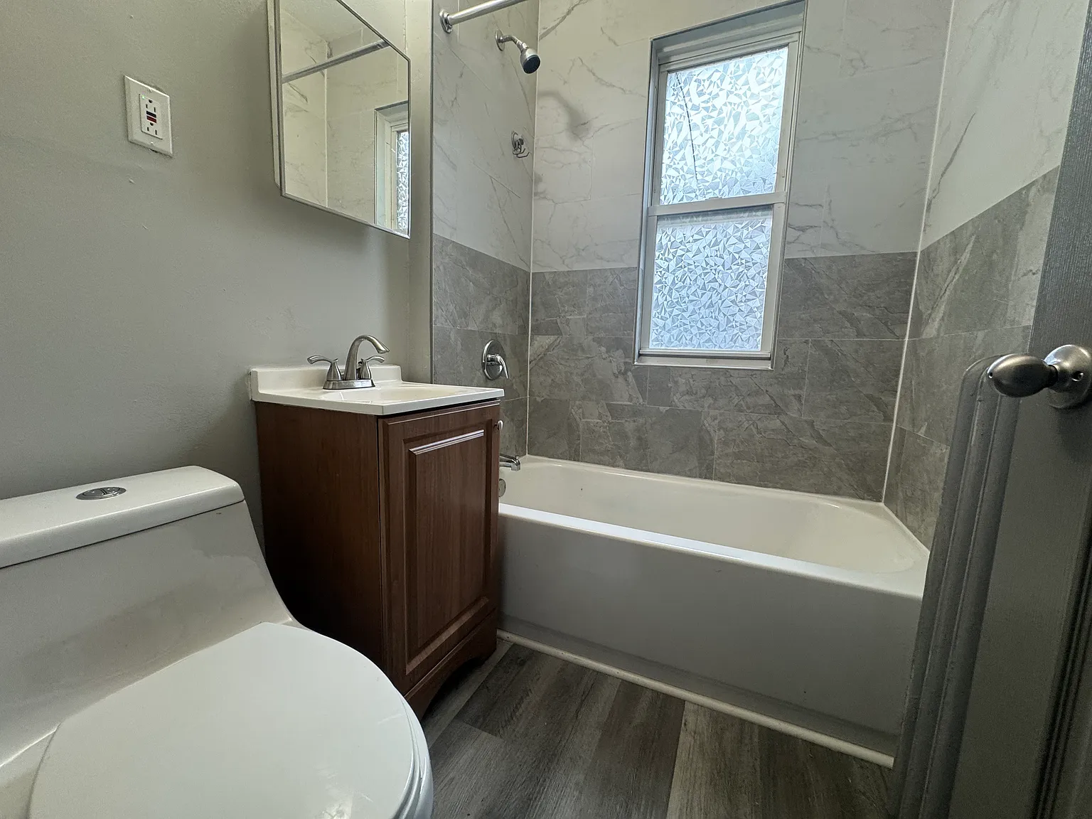 Studio, 525 sqft, $1,095 — Photo 4