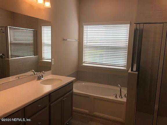 5th image of 52 Tintamarre Dr