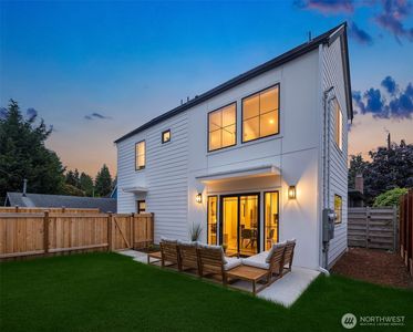 9224 36th Avenue SW #2, Seattle, WA, 98126