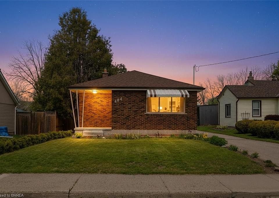 1st image of 404 Grey St