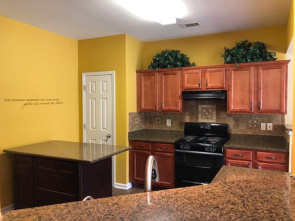 5th image of 1610 Gardner Park Dr #1