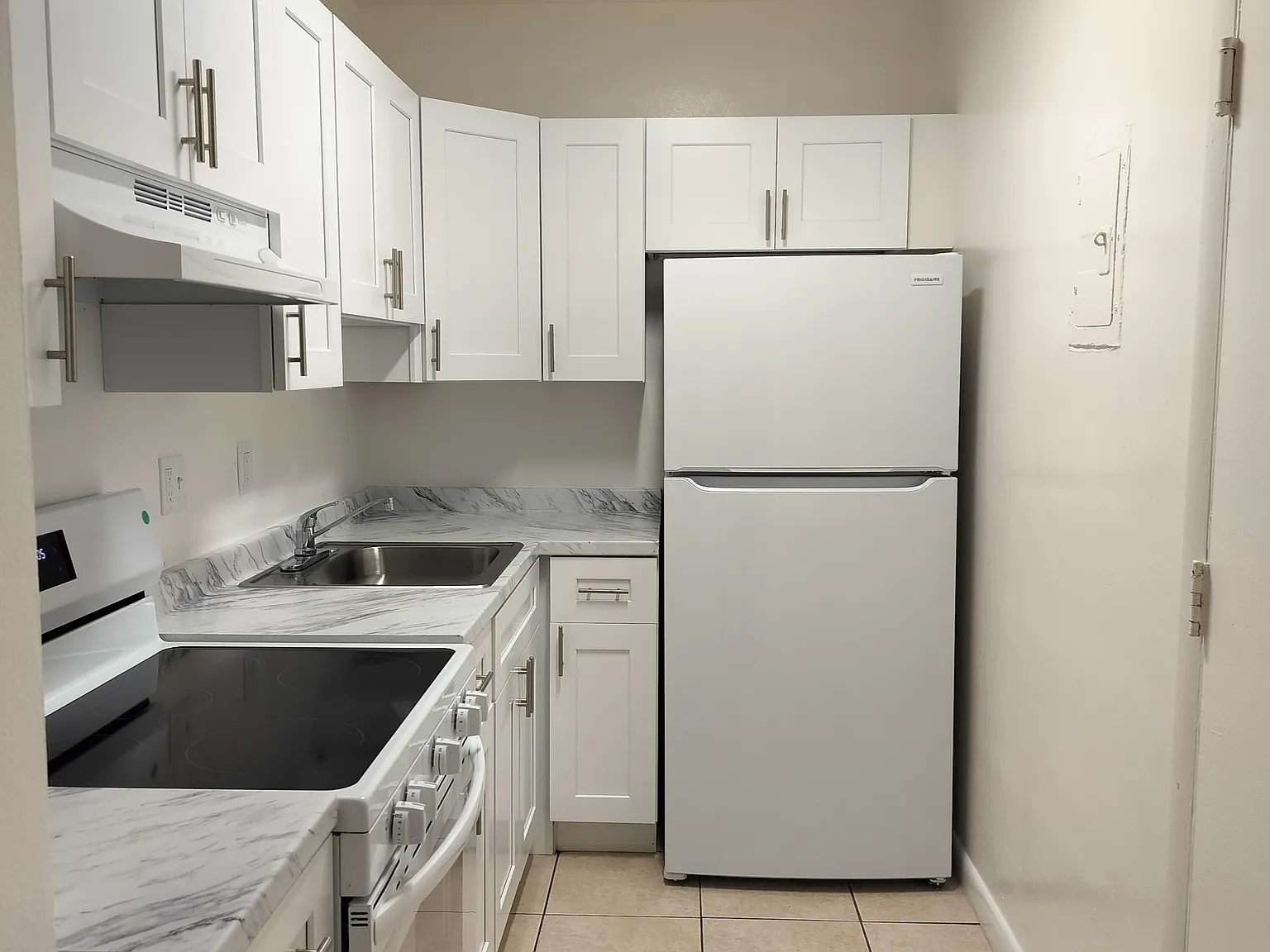 1 bed, 750 sqft, $1,400 — Photo 1