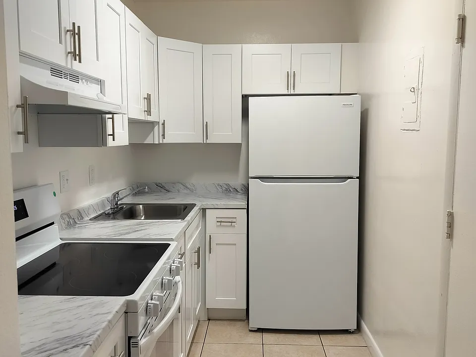 5970 NE 18th Ave #501