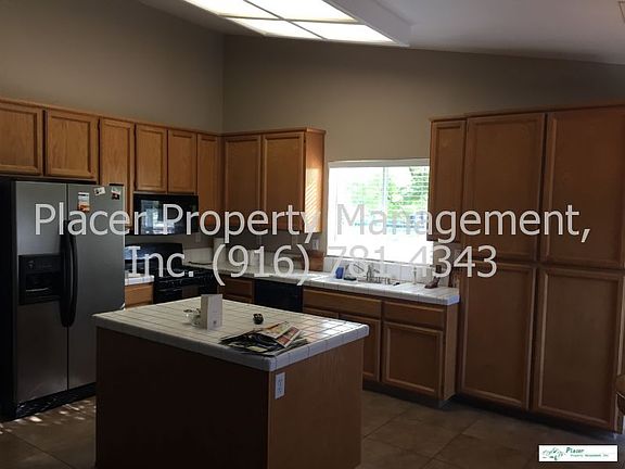 2nd image of 1534 Michener Dr