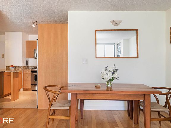 3rd image of 2287 Johnson Ave APT 8D