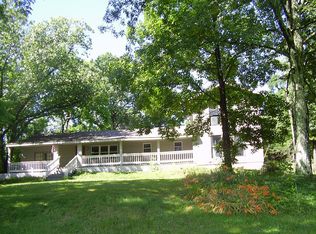 31 W Byrum Ln, Vallonia, IN 47281