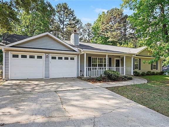 2nd image of 65 Belmont Cir