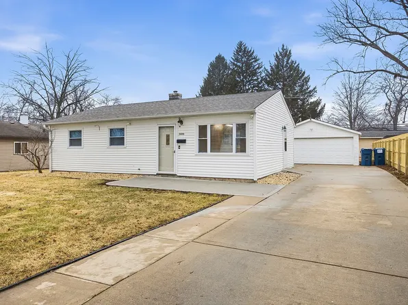 3448 Sally Dr, Steger, IL 60475