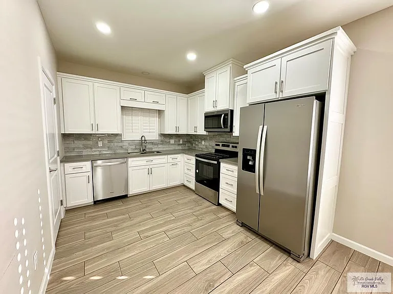 916 Santa Isabel Blvd #4 — Photo 4