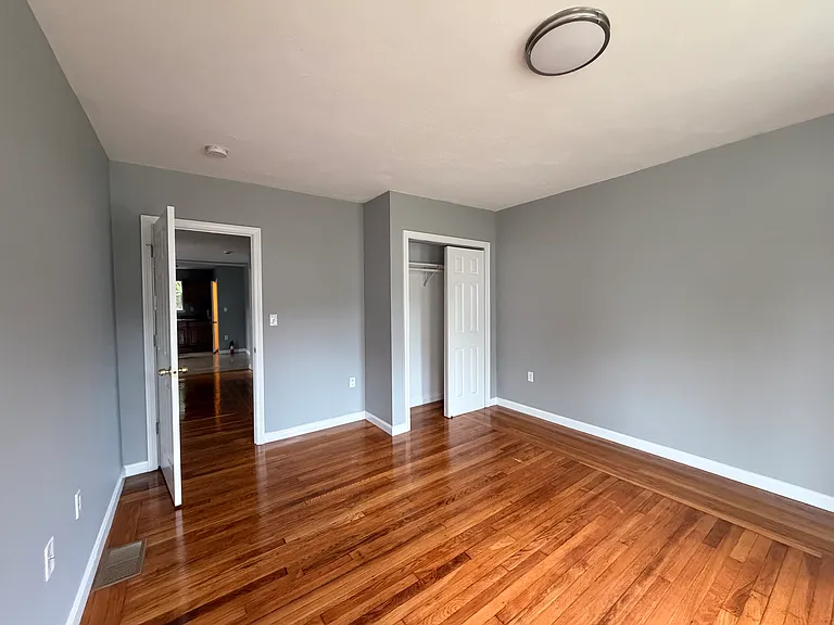 48 Hovendon Ave #1 — Photo 6