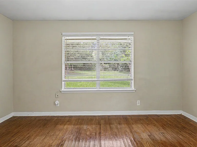 802 Cline St — Photo 13