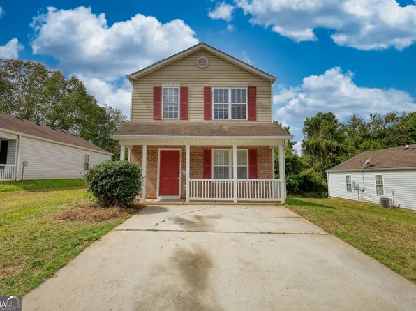 1643 Hallmark Hills Dr, Griffin, GA 30223