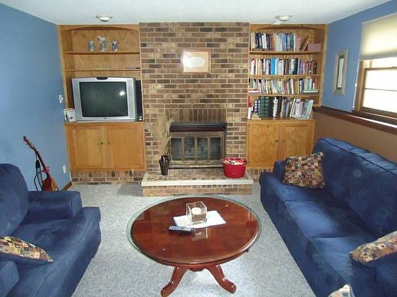 lower-level living room