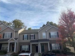 3062 Summerfield Ridge Ln, Matthews, NC 28105