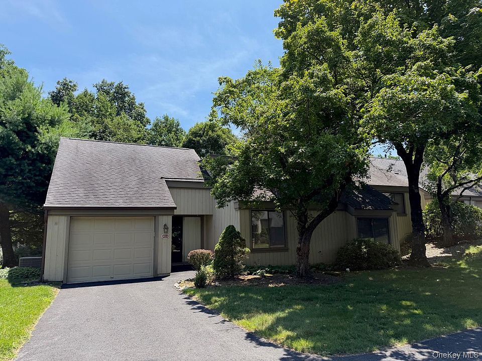 1st image of 493 Heritage Hills #A