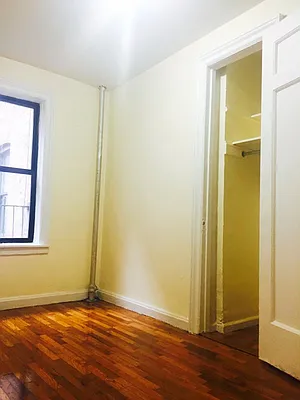 Rented by Bohemia Realty Group | media 14
