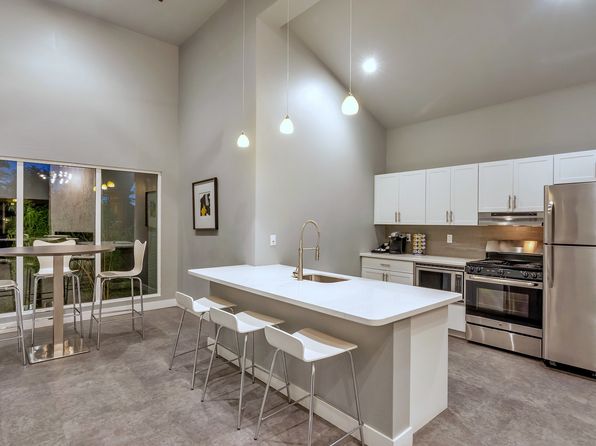 825 W Osborn Rd APT 1026