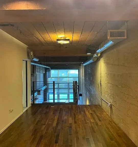 530 S Hewitt St #147 — Photo 16