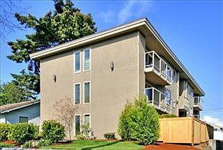 1st image of 4050 California Ave SW APT 201