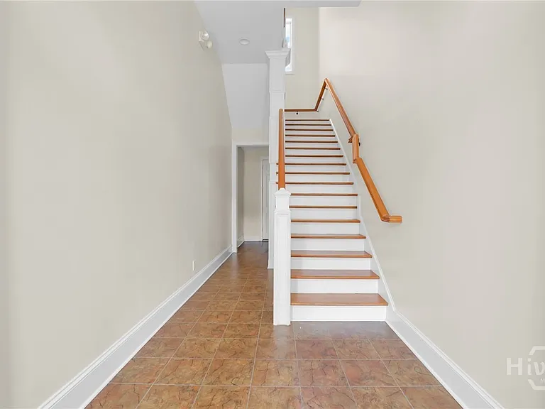 4 Crabapple Cir #B — Photo 5