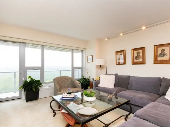 111 Perkins St APT 174, Boston, MA 02130