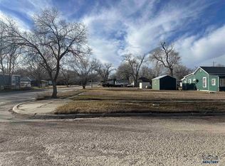 510 3rd Ave, Edgemont, SD 57735