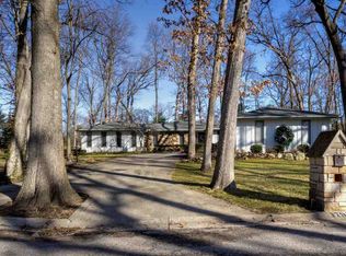 17919 Fox Den Dr, Granger, IN