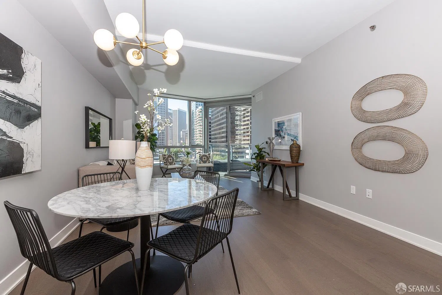 1 bed, 2.0 bath, 1104 sqft, $7,000 — Photo 2