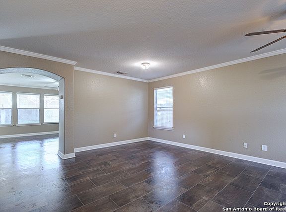 5th image of 9434 Hacienda Acres