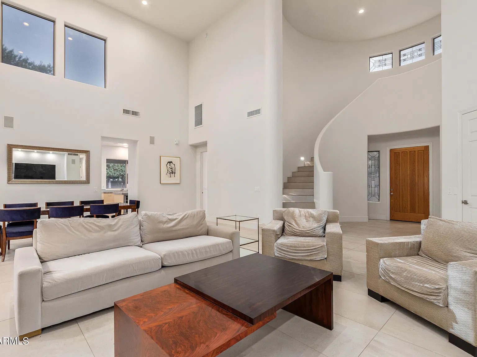 3 bed, 2.5 bath, 3112 sqft, $12,000 — Photo 3