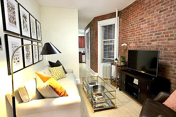 Rented by LJ Sloane Management | media 9