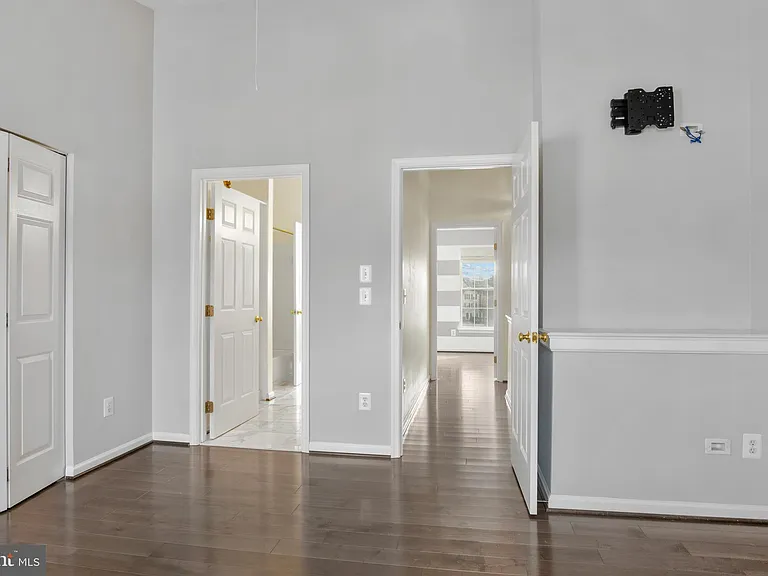 4384 Sutler Hill Sq — Photo 32