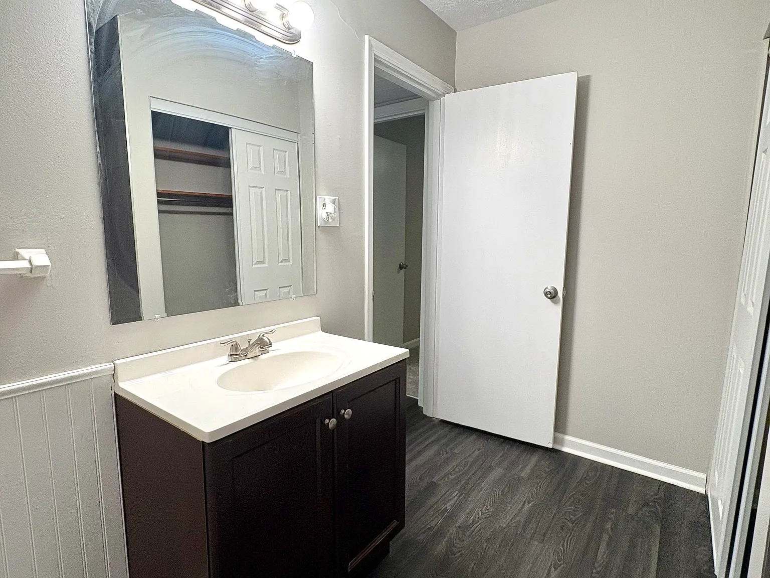 1 bed, 800 sqft, $885 — Photo 4