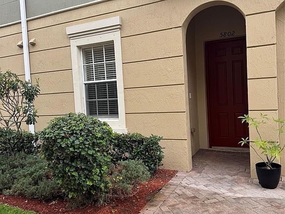 4th image of 5802 Hampton Hills Boulevard #5802